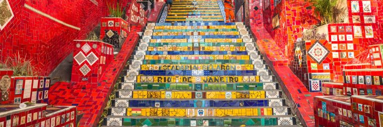 Escadaria Selarón: A Joia Colorida do Rio de Janeiro