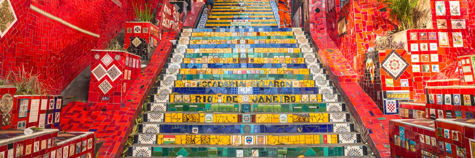 Descobrindo a Escadaria Selarón: A Joia Colorida do Rio de Janeiro