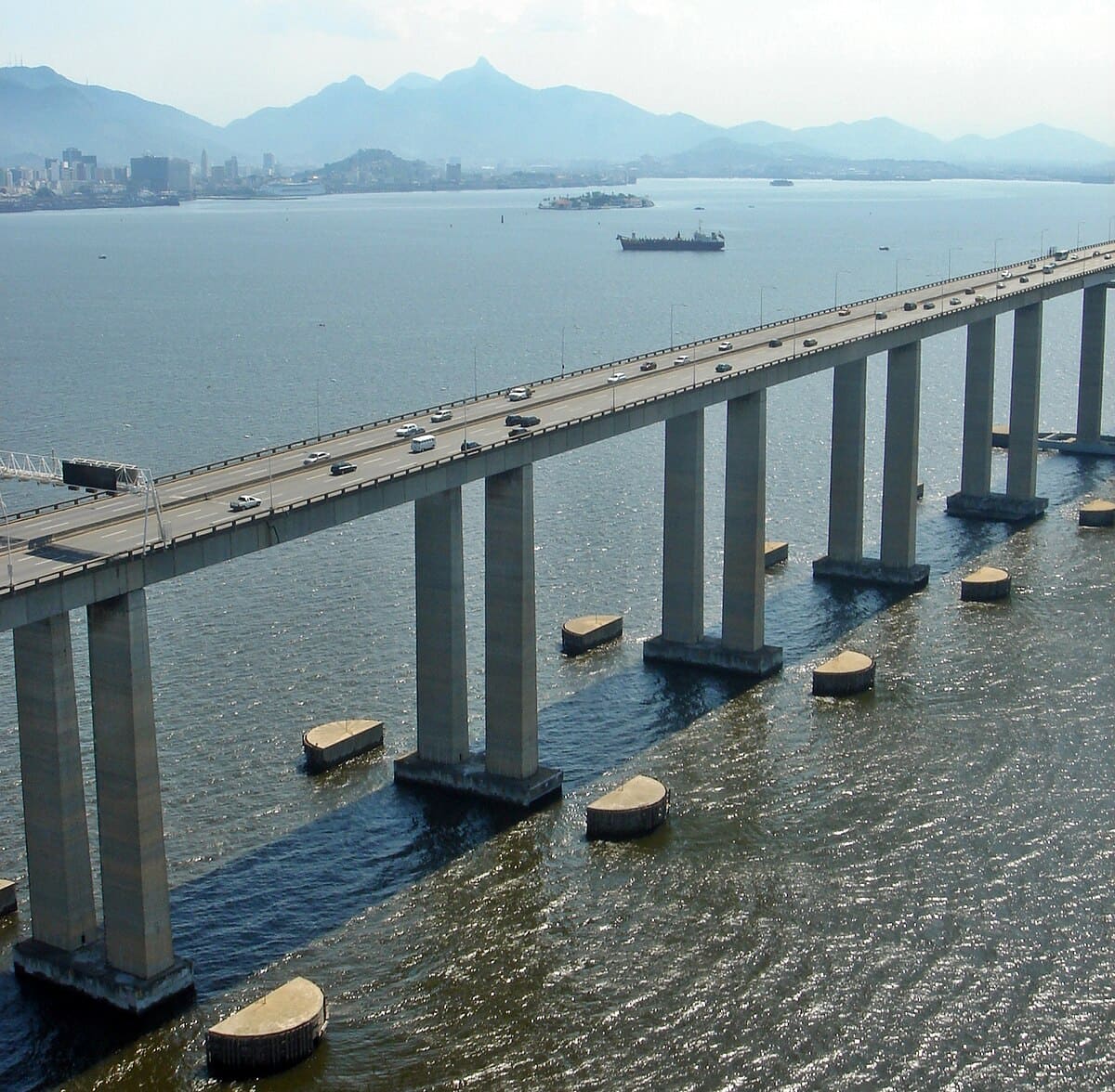 A Ponte Rio-Niterói: História, Importância e Curiosidades